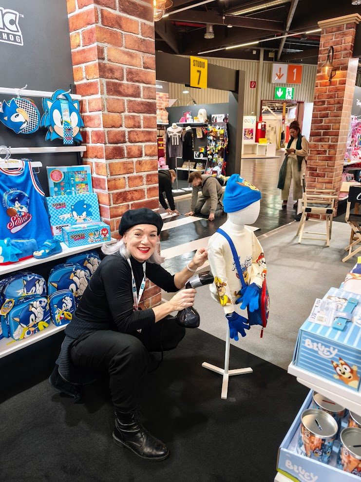 Montando stand de Cerdá en Feria de Núremberg.2026
